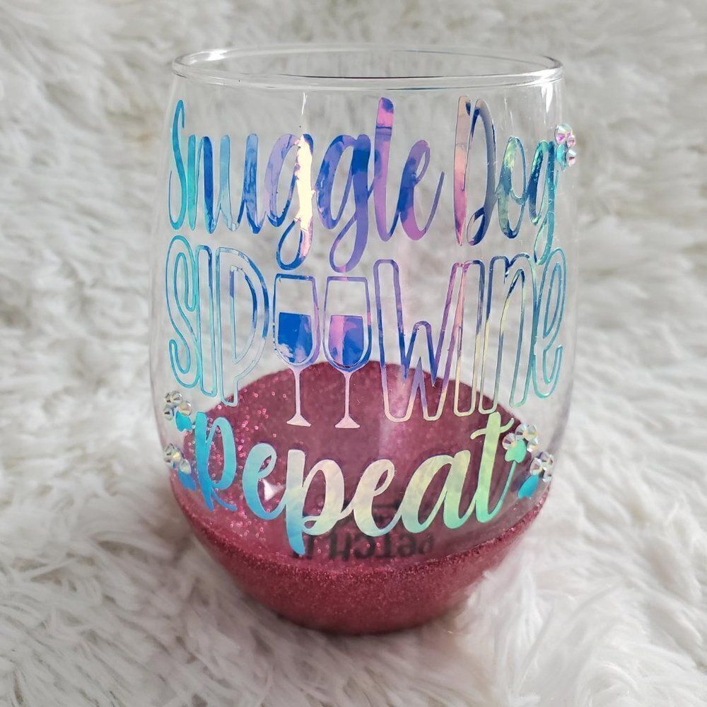 Dog Mom Wine Glass, Fur Mama Tumbler, Gift for Pet Lovers